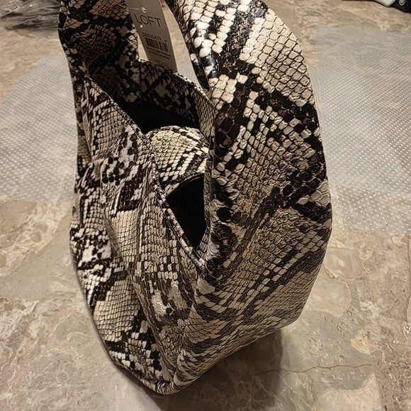 LOFT Snakeskin Pattern Mini Bag - Black and White..NWT - Picture 7 of 8